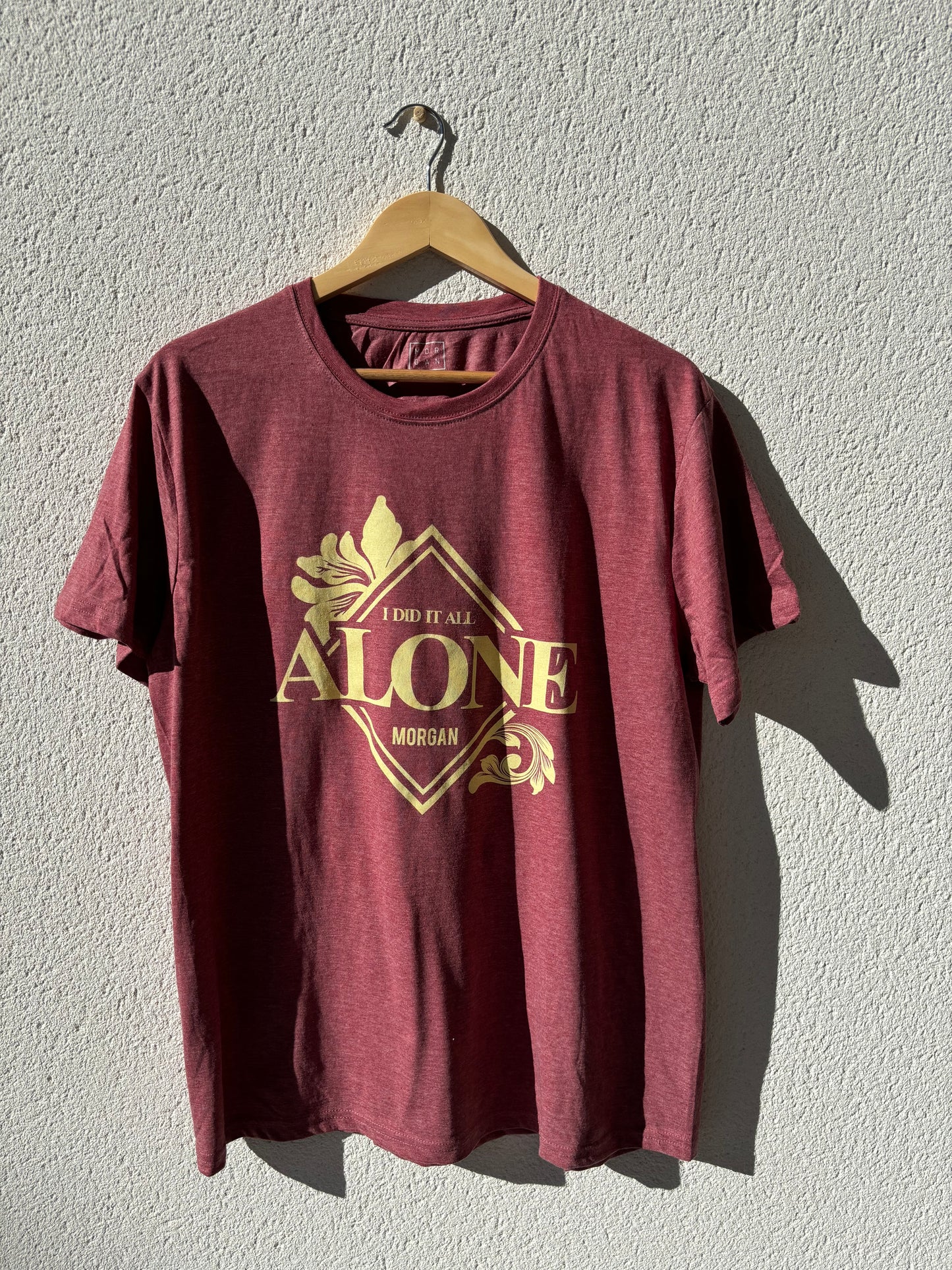 Camiseta Alone Roja