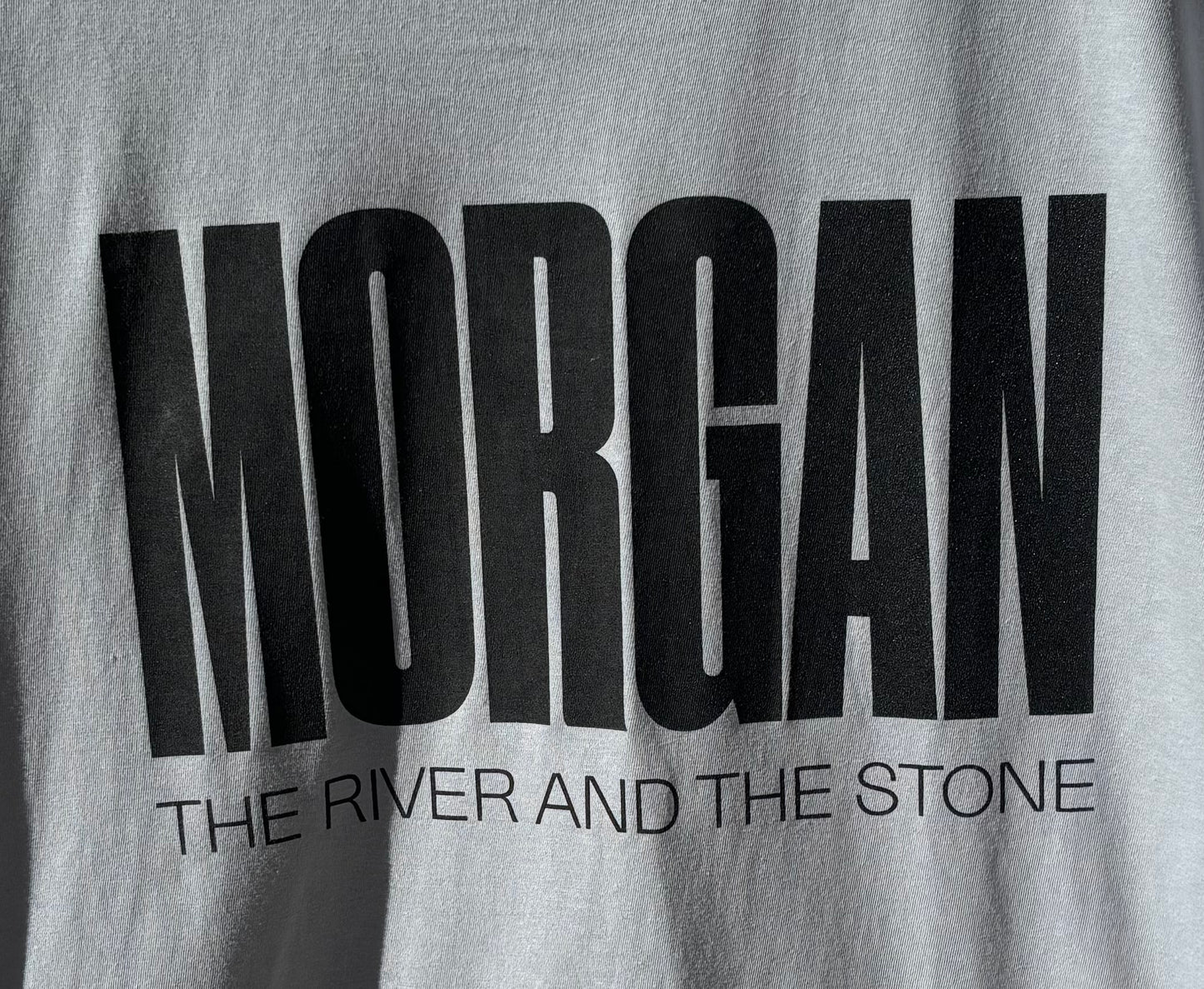 Camiseta The River and the Stone Gris