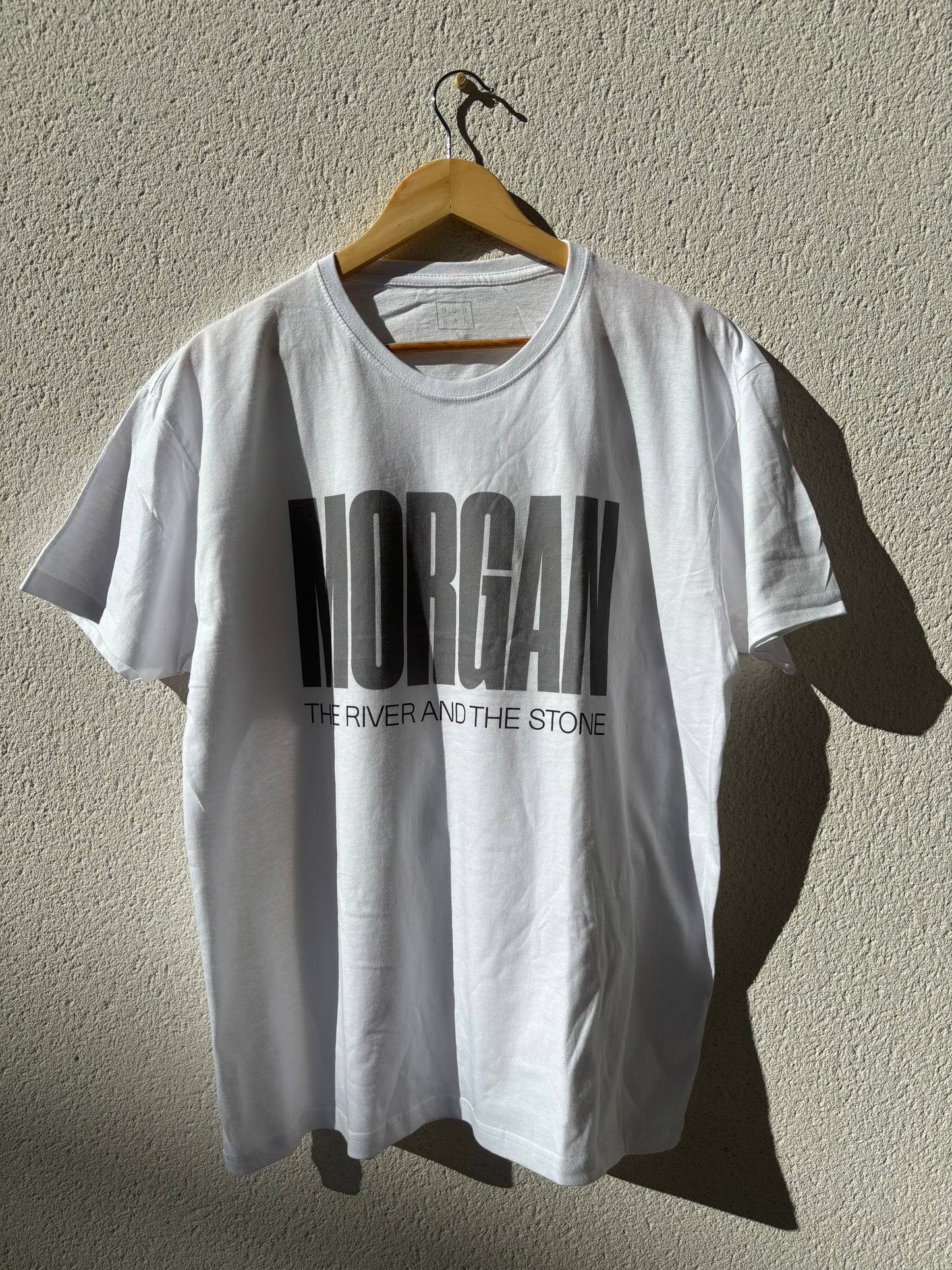 Camiseta The River and the Stone Blanca